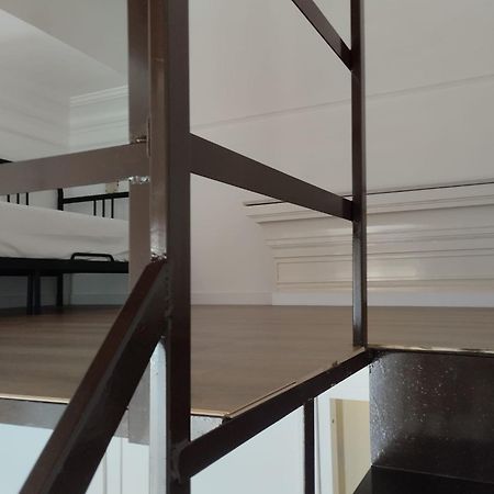 Residence E Appartamenti Cavallerizza Неаполь Екстер'єр фото